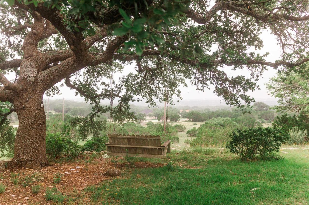 Hill Country Haute N Haus Relax And Renew Fischer ภายนอก รูปภาพ